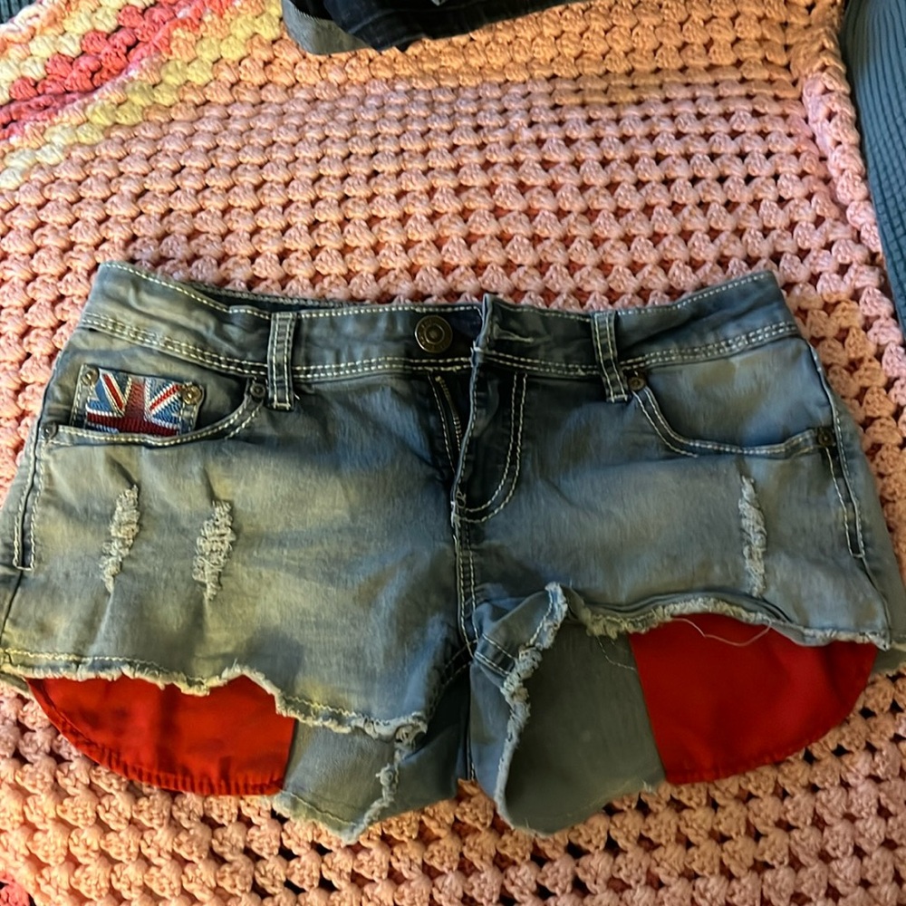 Rue 21 low rise shorts
